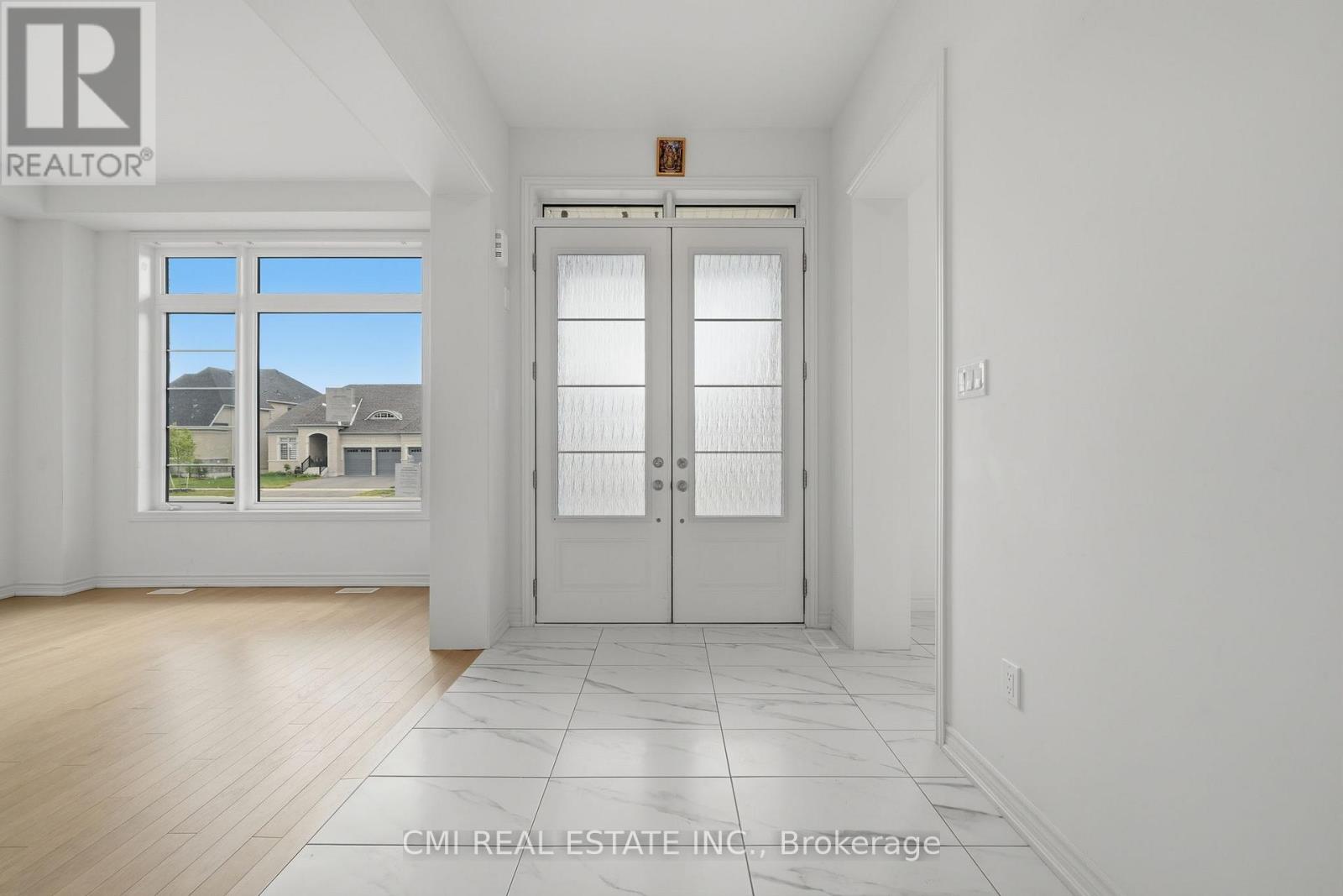 25 Bellflower Crescent, Adjala-Tosorontio, Ontario  L0G 1W0 - Photo 7 - N13483608