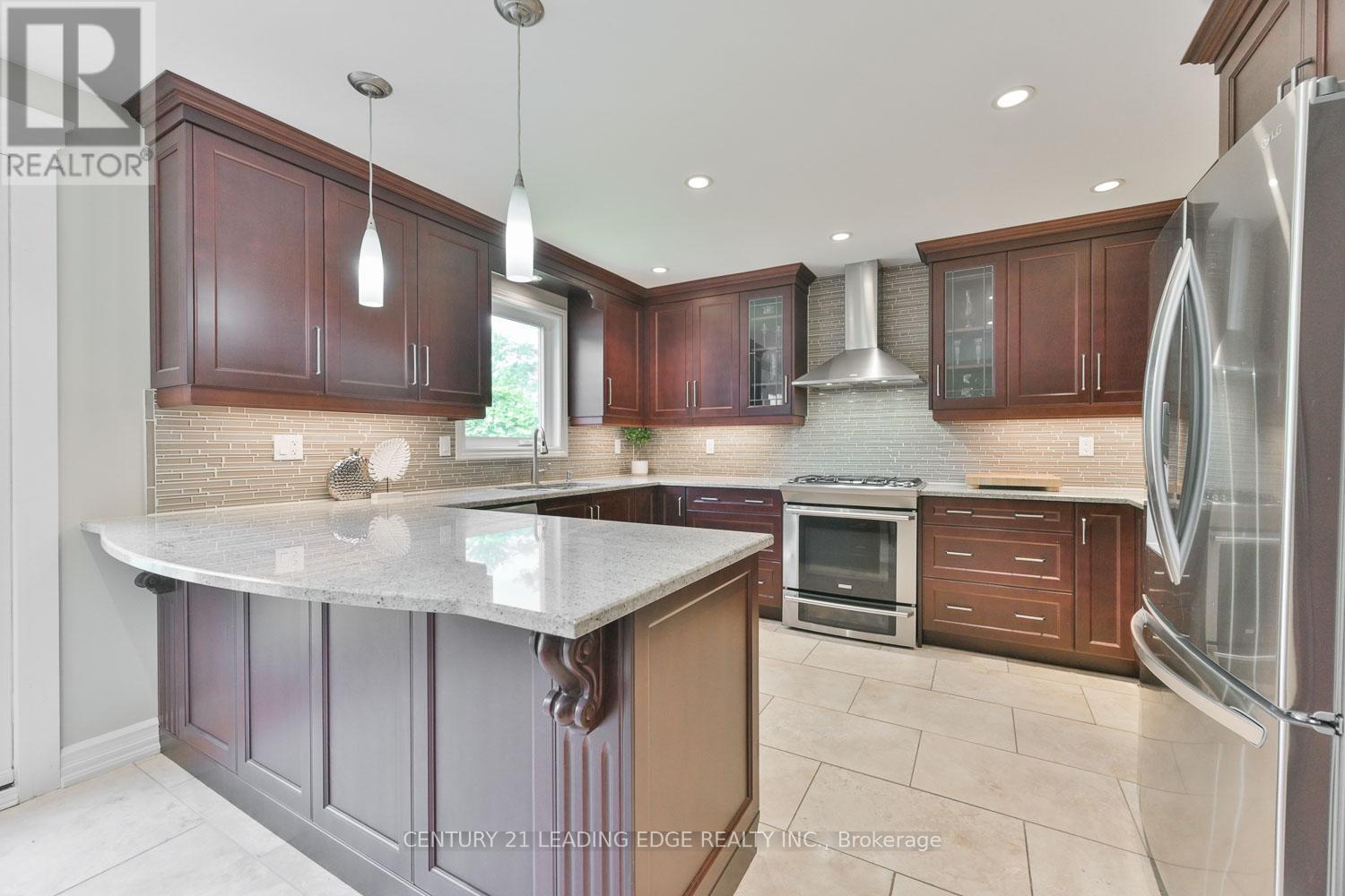 82 Penny Crescent, Markham, Ontario  L3P 5X6 - Photo 16 - N13483612