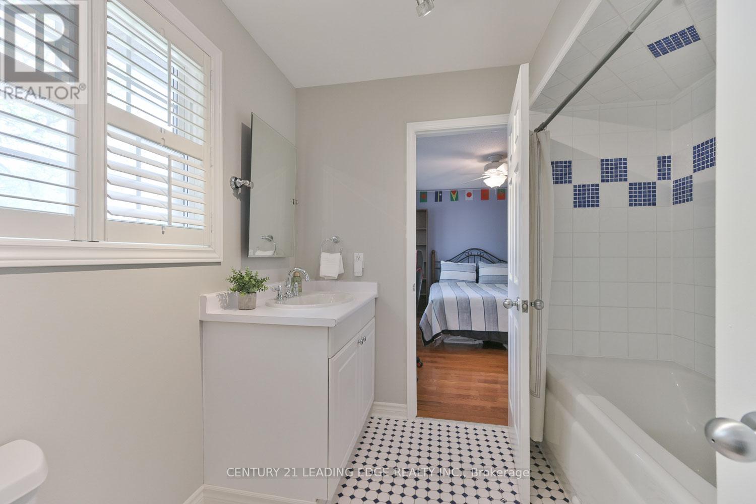 82 Penny Crescent, Markham, Ontario  L3P 5X6 - Photo 34 - N13483612