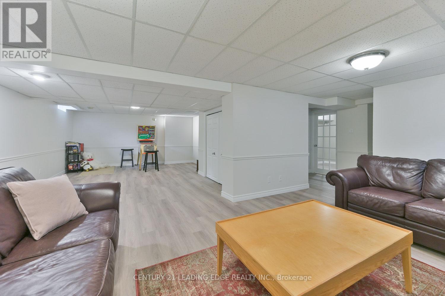 82 Penny Crescent, Markham, Ontario  L3P 5X6 - Photo 40 - N13483612