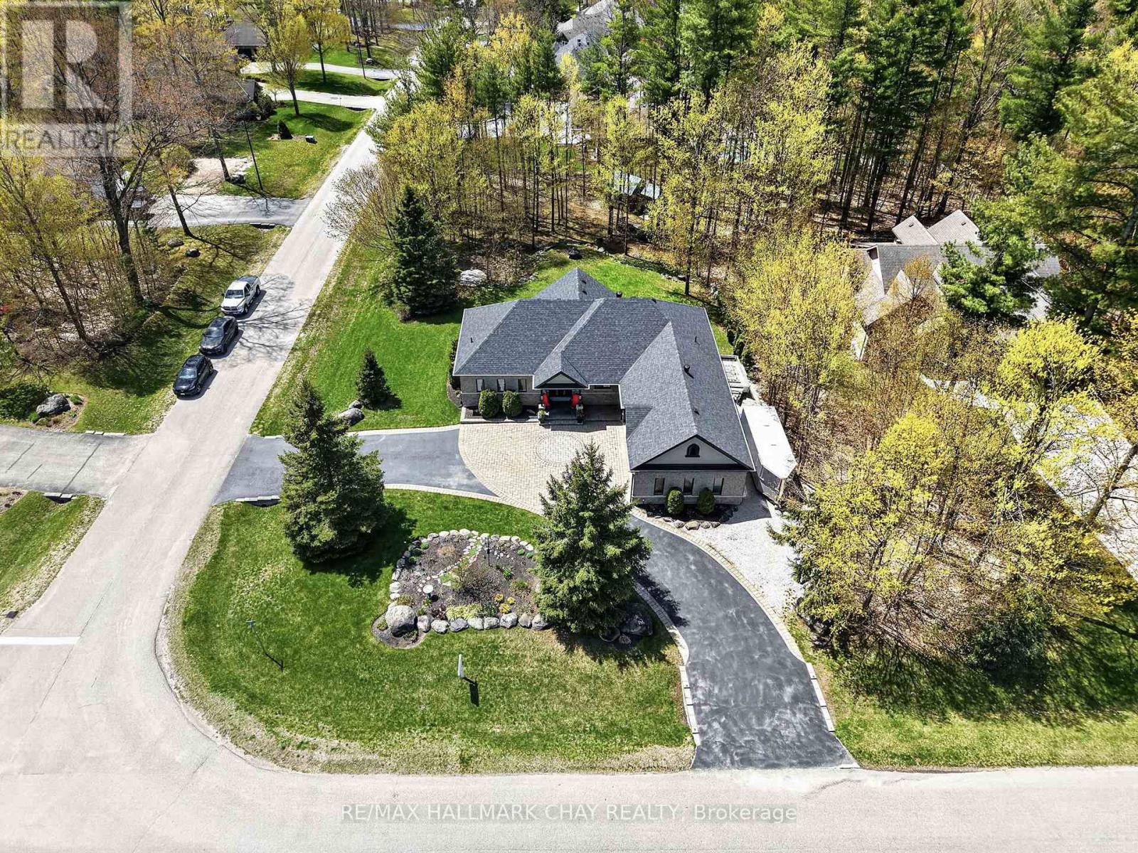 25 Laddie Lane, Springwater, Ontario  L9X 0C3 - Photo 45 - S13483350