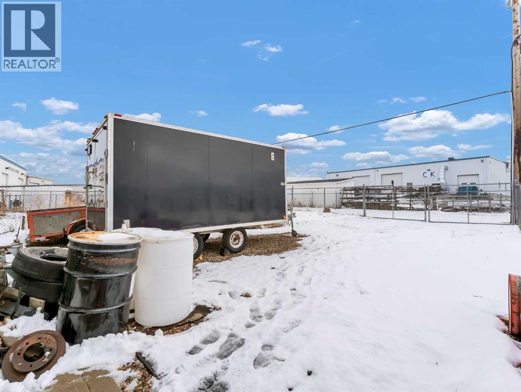97 South West Drive SW, Medicine Hat, Alberta  T1B 4J6 - Photo 6 - A2274604