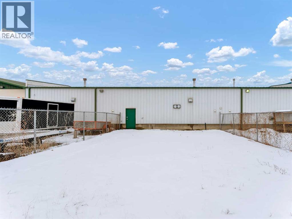 97 South West Drive SW, Medicine Hat, Alberta  T1B 4J6 - Photo 22 - A2274604