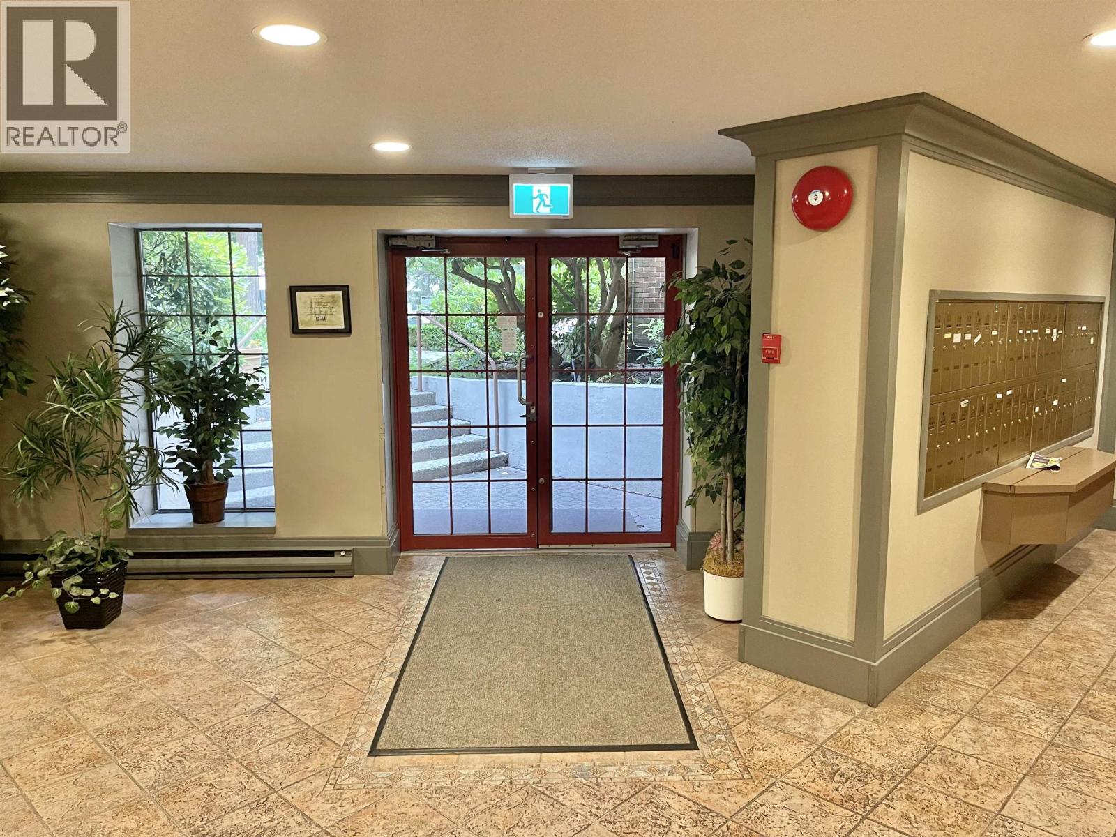 322 7531 Minoru Boulevard, Richmond, British Columbia  V6Y 1Z3 - Photo 4 - R3135302
