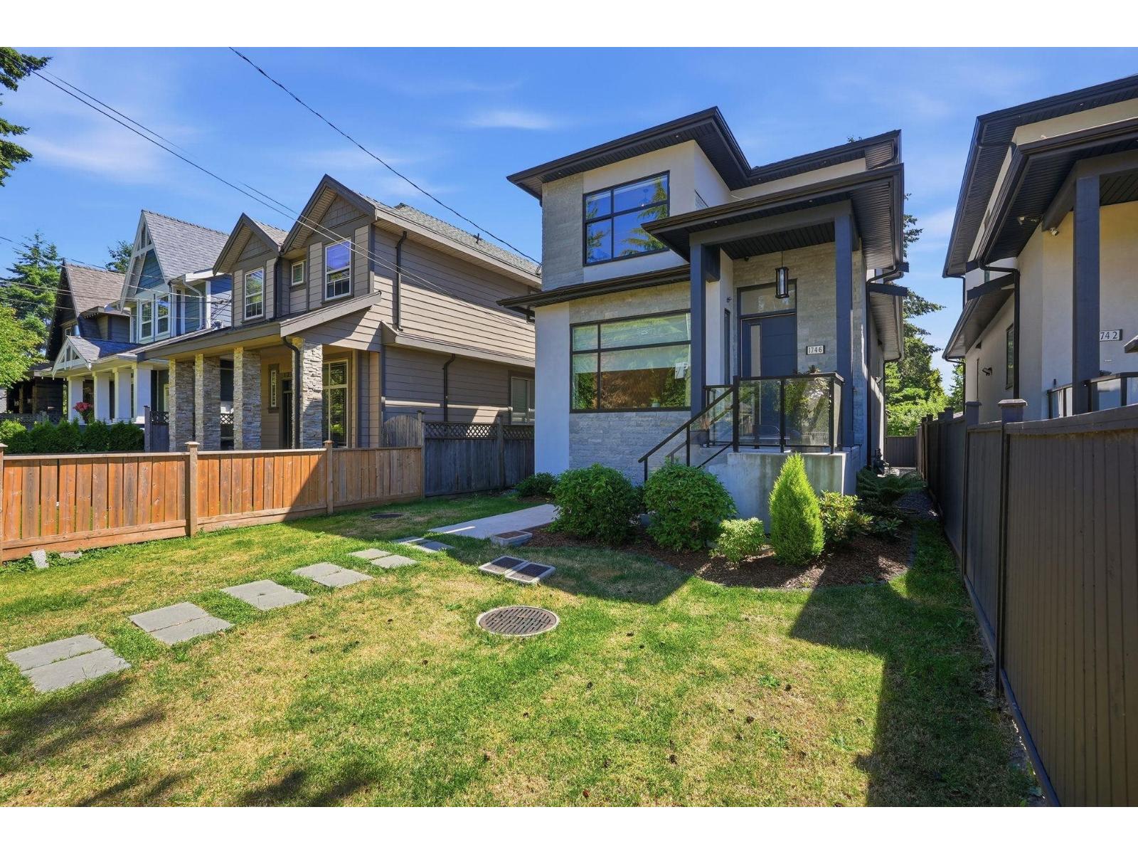 1746 140 Street, Surrey, British Columbia  V4A 4G9 - Photo 2 - R3138458