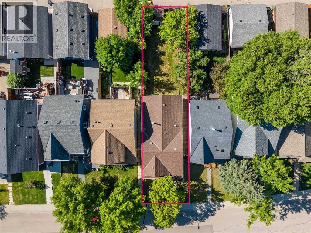 130 Woodbrook Way SW, Calgary, Alberta  T2W 4R6 - Photo 39 - A2321860