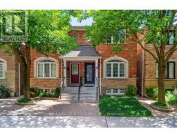 17 ALGARVE CRESCENT, Toronto, Ontario