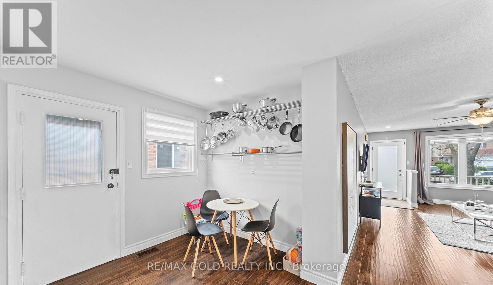 128 Martindale Crescent, Brampton, Ontario  L6X 2V1 - Photo 18 - W13483590