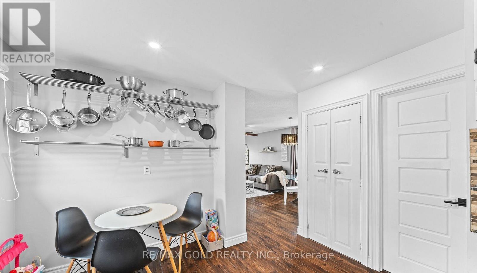 128 Martindale Crescent, Brampton, Ontario  L6X 2V1 - Photo 19 - W13483590