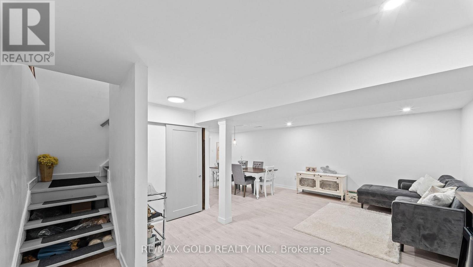 128 Martindale Crescent, Brampton, Ontario  L6X 2V1 - Photo 29 - W13483590