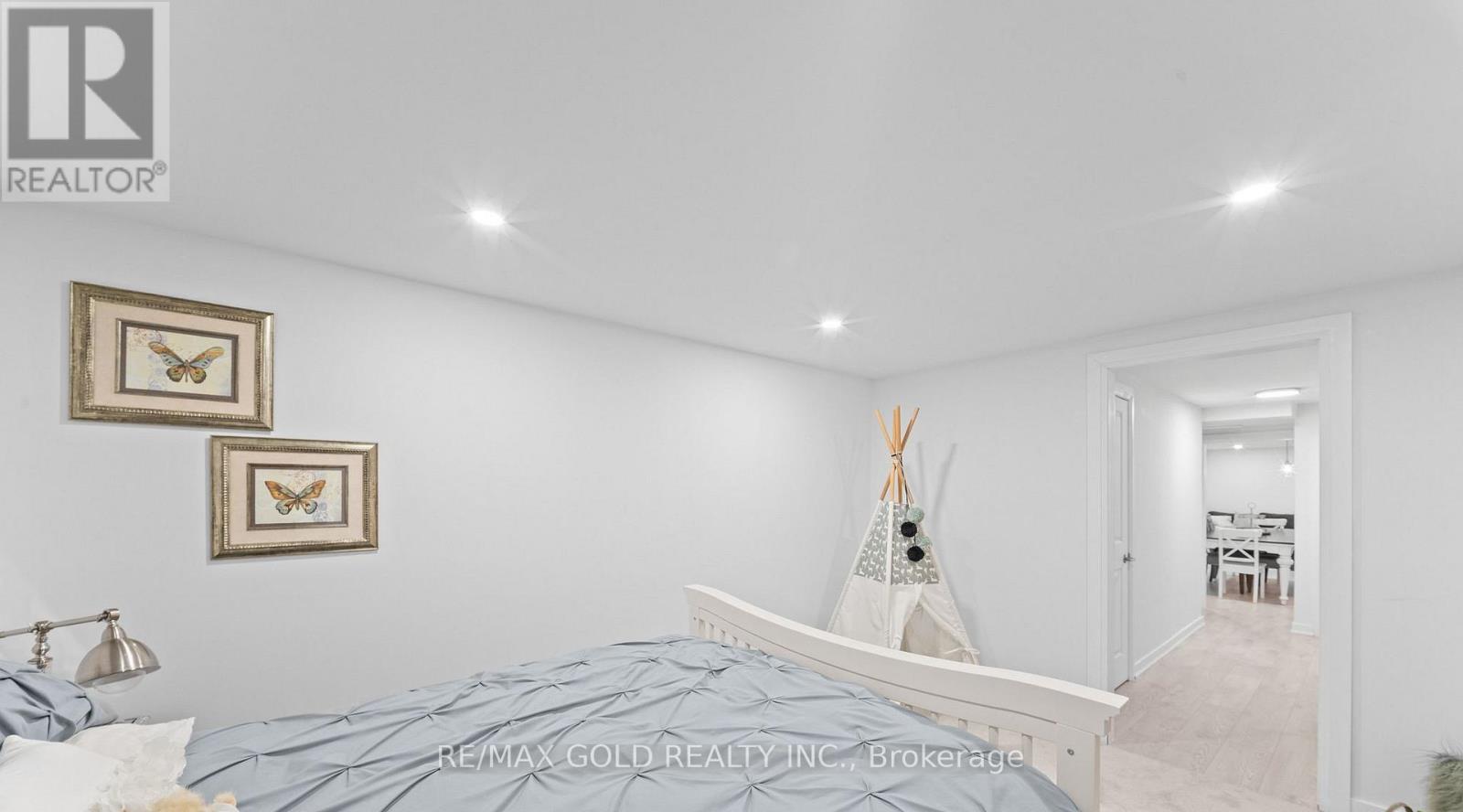 128 Martindale Crescent, Brampton, Ontario  L6X 2V1 - Photo 37 - W13483590