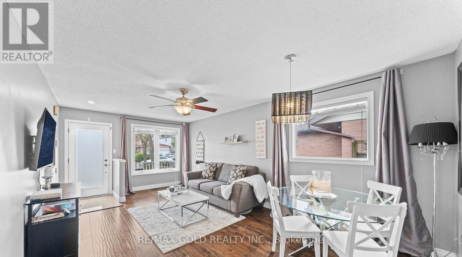 128 Martindale Crescent, Brampton, Ontario  L6X 2V1 - Photo 8 - W13483590