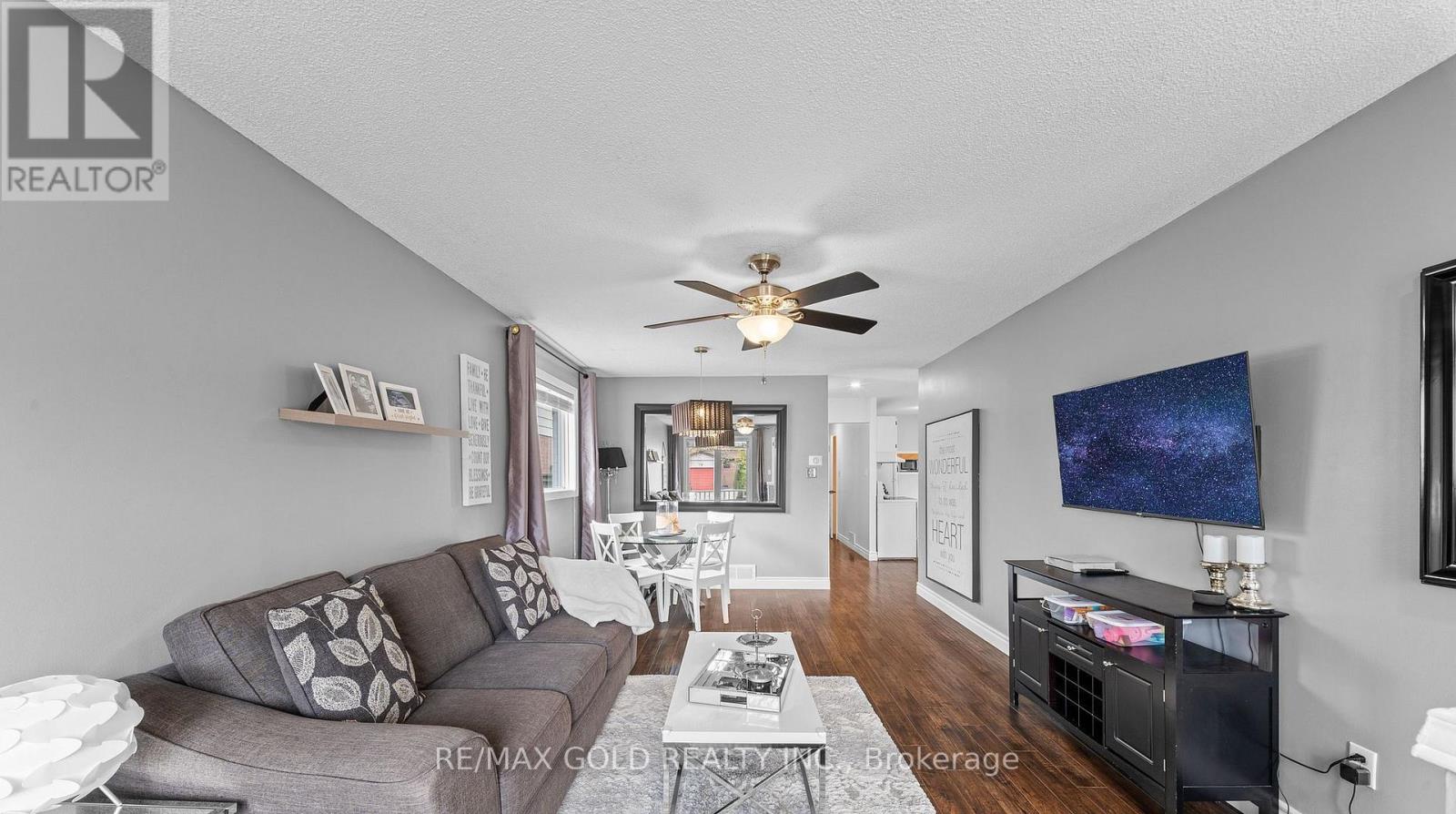 128 Martindale Crescent, Brampton, Ontario  L6X 2V1 - Photo 9 - W13483590