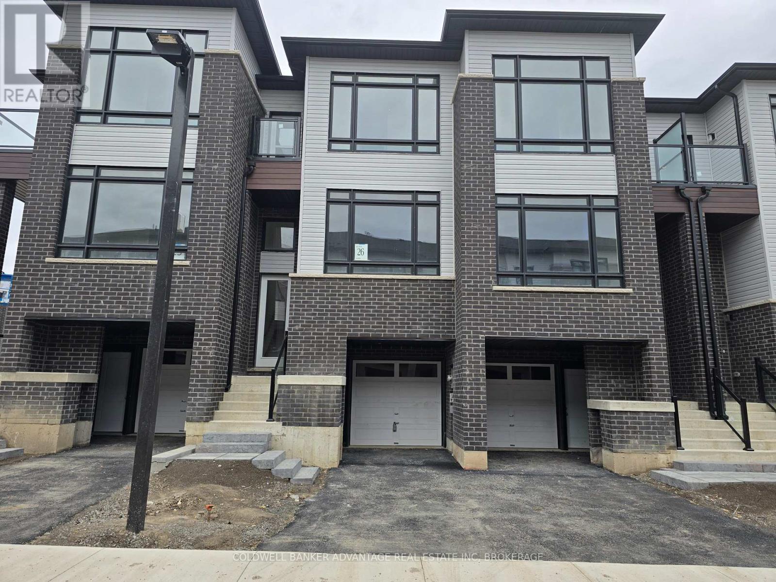 26 - 27 Sidney Rose Common, St. Catharines, Ontario  L2T 2K1 - Photo 2 - X13483668