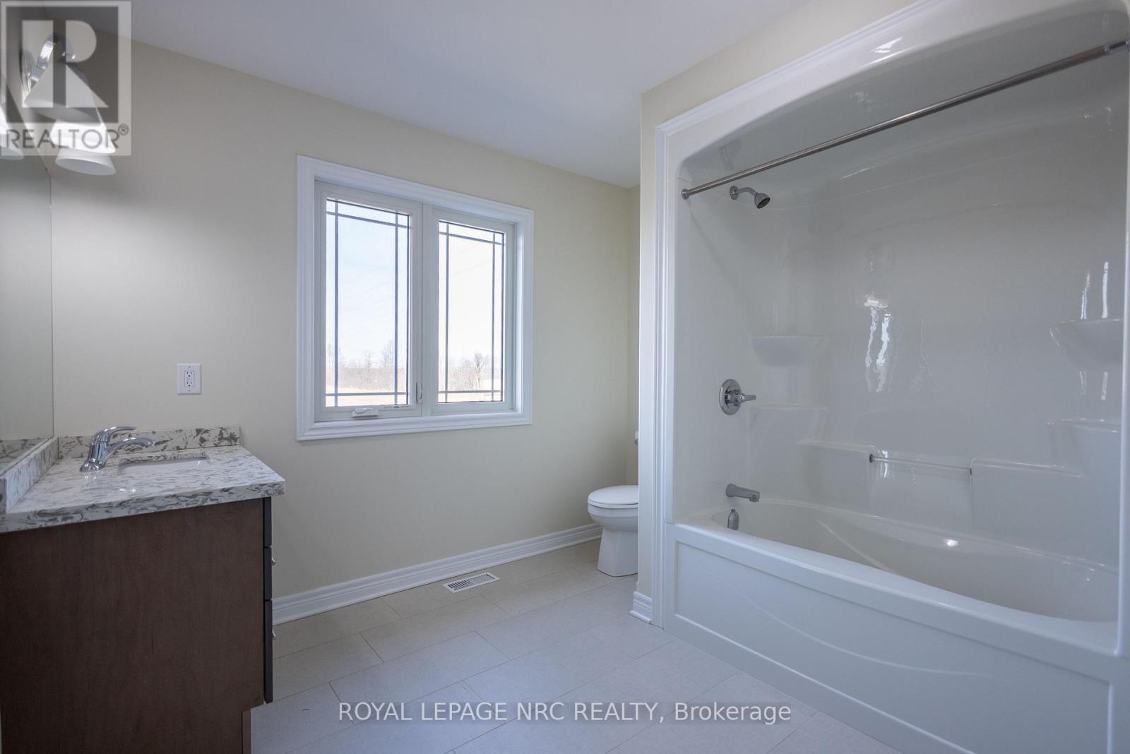 33 Cinnamon Street, Thorold, Ontario  L2V 0H6 - Photo 17 - X13483796