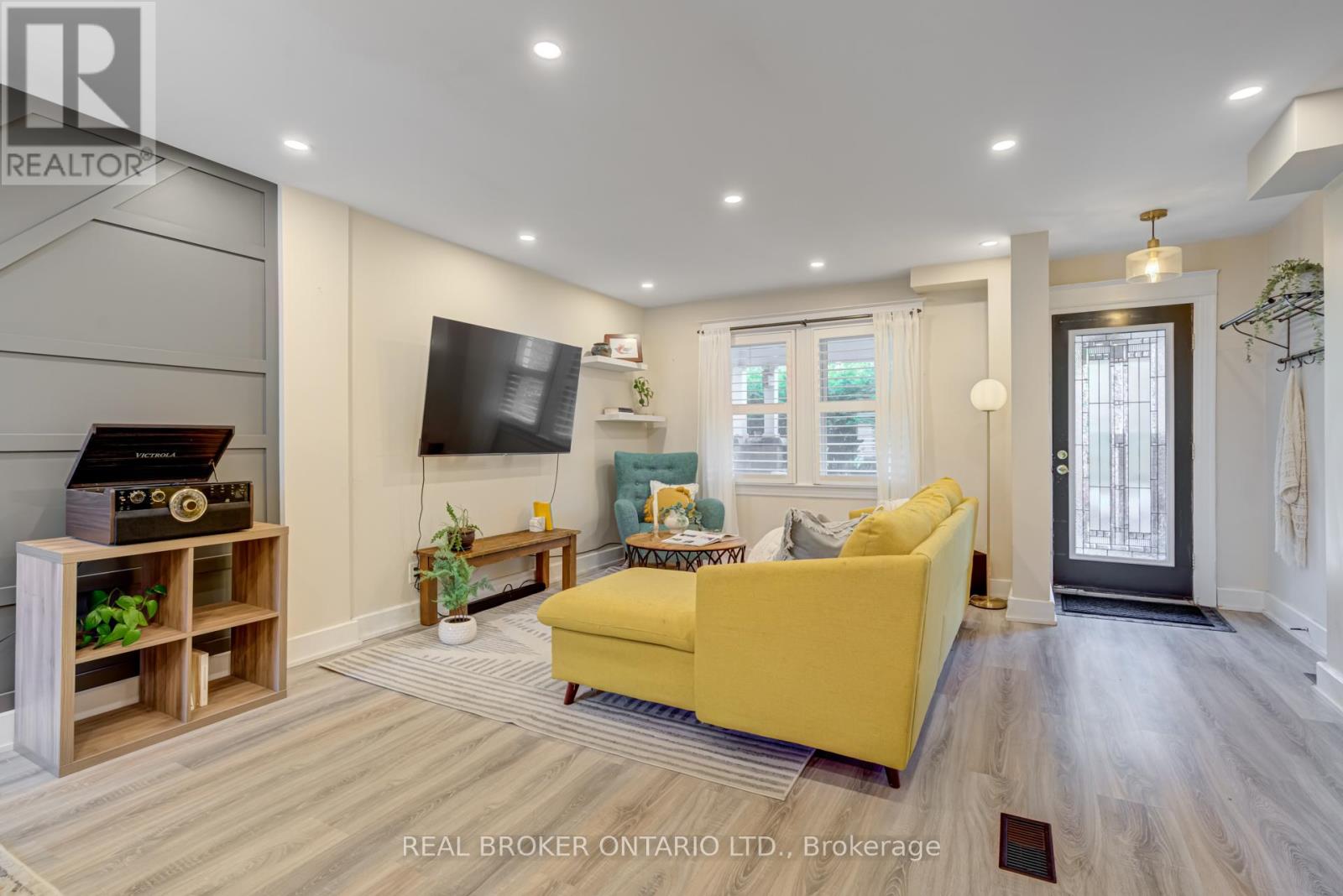 39 East Bend Avenue S, Hamilton, Ontario L8M 3E4 - Photo 6 - X13483454