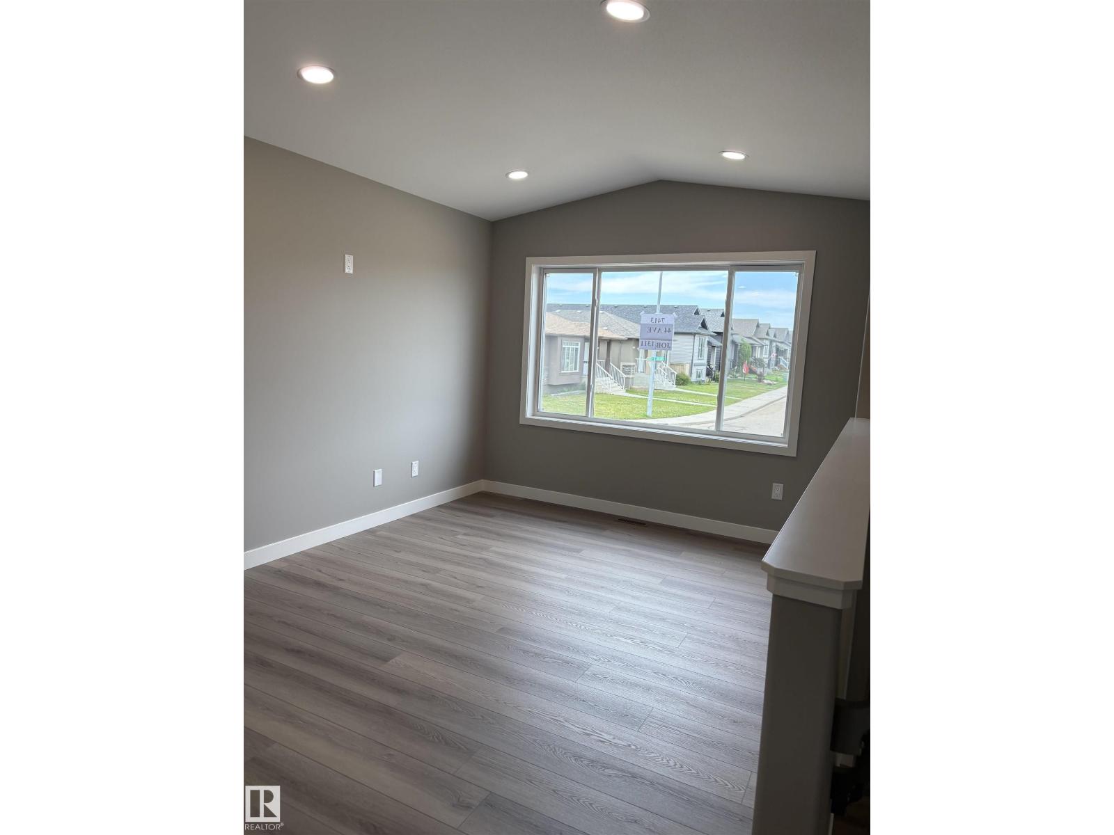 7413 44 Av, Camrose, Alberta  T4V 5C9 - Photo 9 - E4430929