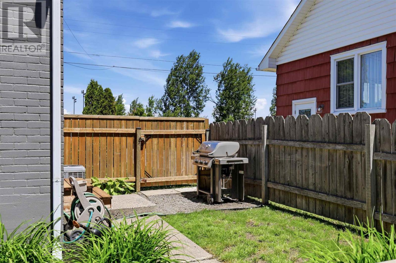 127 Mcmeeken St, Sault Ste. Marie, Ontario P6A 3L7 - Photo 46 - SM261576