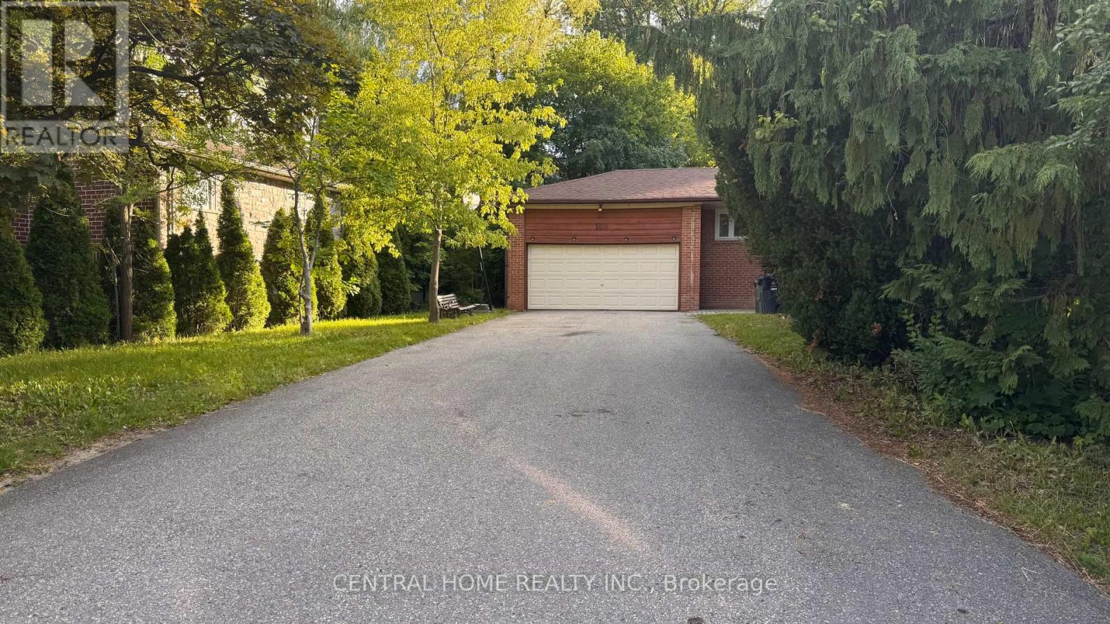 100 BURBANK DRIVE, Toronto, Ontario