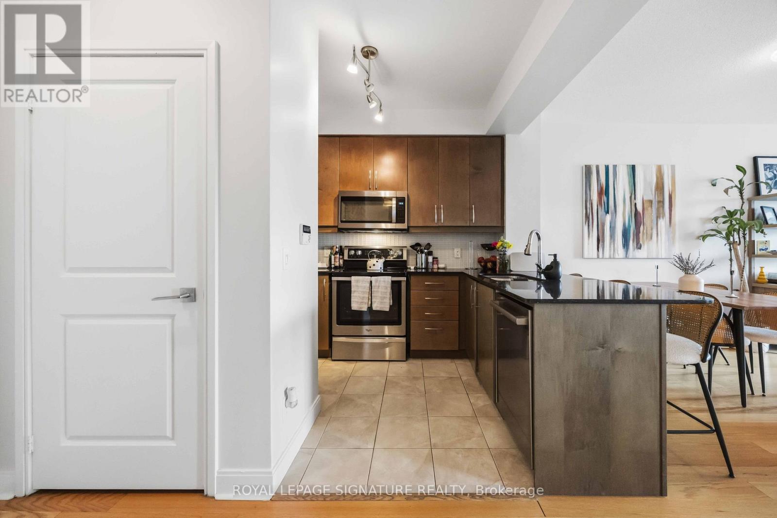 1409 - 38 The Esplanade, Toronto, Ontario  M5E 1A5 - Photo 6 - C13483538