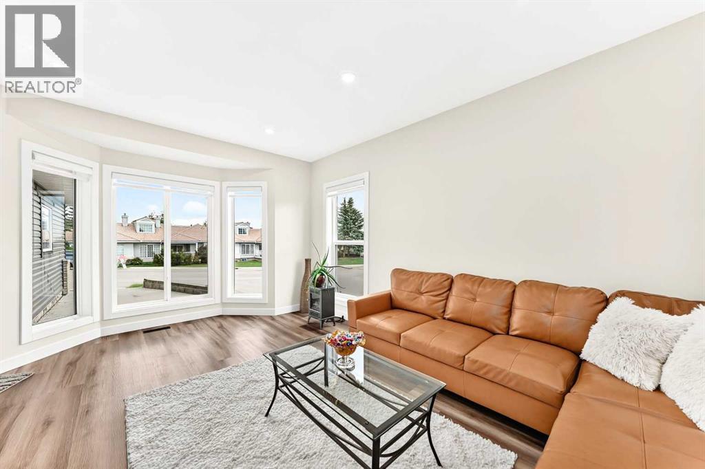112 Christie Park Manor Sw, Calgary, Alberta  T3H 2E8 - Photo 19 - A2309211
