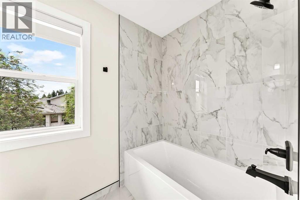112 Christie Park Manor Sw, Calgary, Alberta  T3H 2E8 - Photo 35 - A2309211