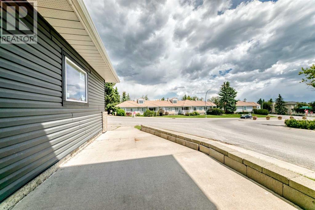 112 Christie Park Manor Sw, Calgary, Alberta  T3H 2E8 - Photo 49 - A2309211