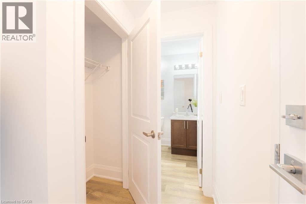 470 Dundas Street E Unit# 422, Waterdown, Ontario  L8B 2A6 - Photo 14 - 40836907