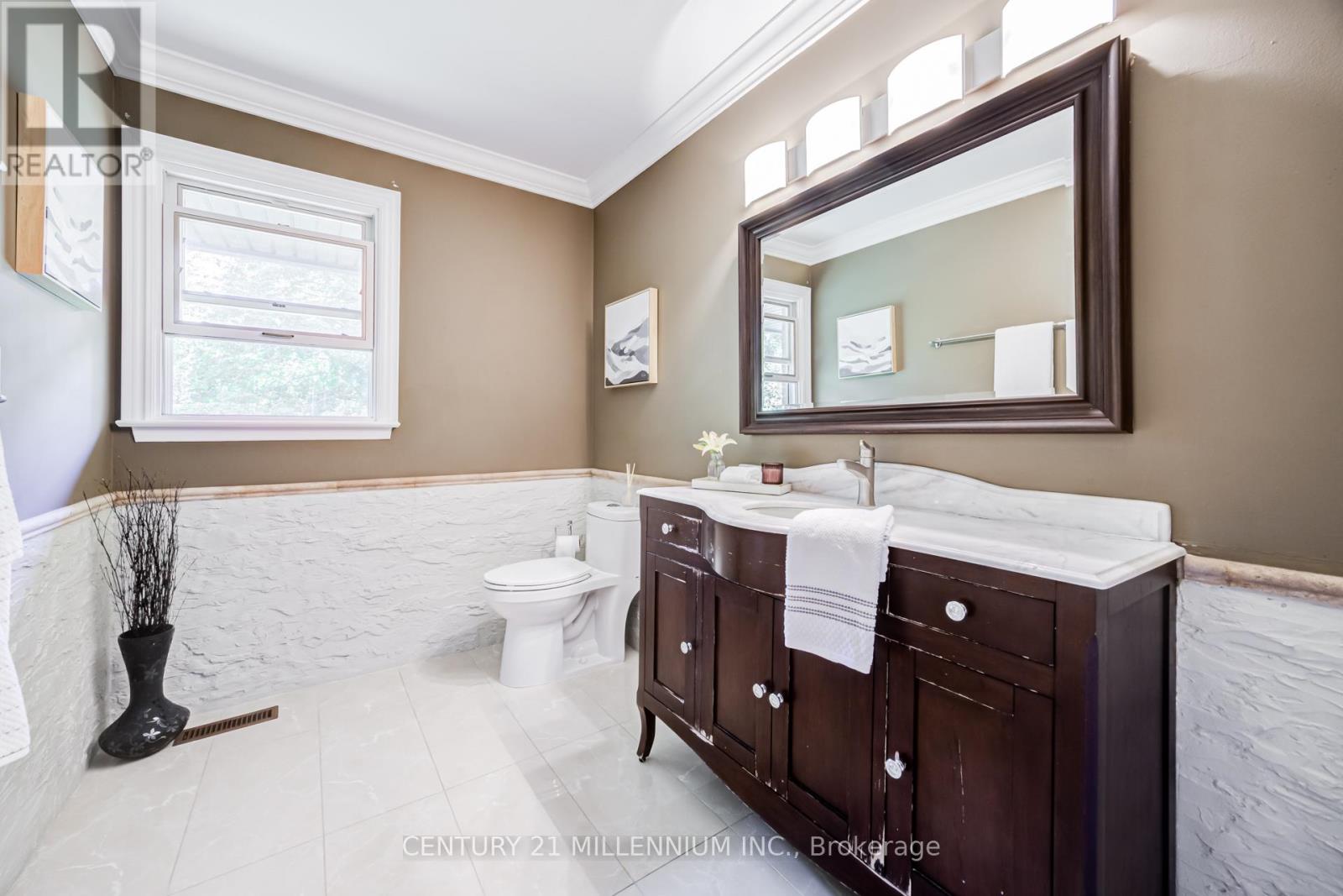 44 Gibson Lake Drive, Caledon, Ontario  L7E 4B2 - Photo 24 - W13474782