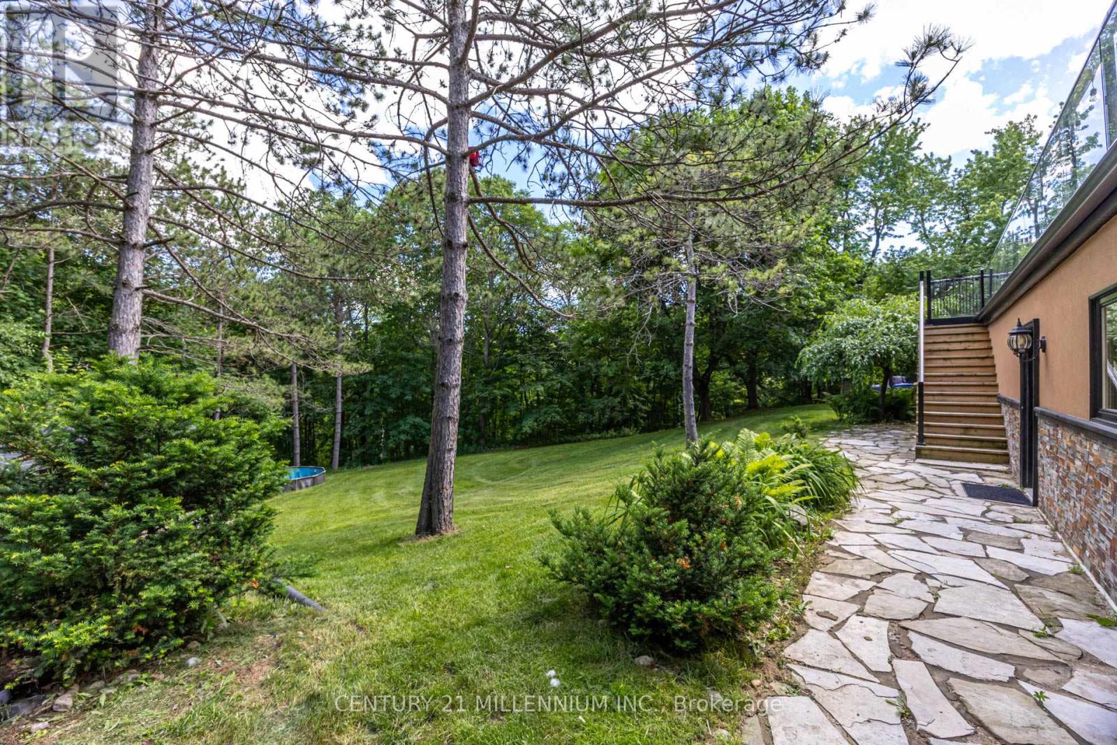 44 Gibson Lake Drive, Caledon, Ontario  L7E 4B2 - Photo 39 - W13474782