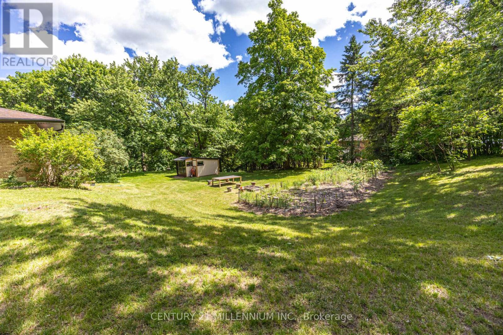 44 Gibson Lake Drive, Caledon, Ontario  L7E 4B2 - Photo 43 - W13474782