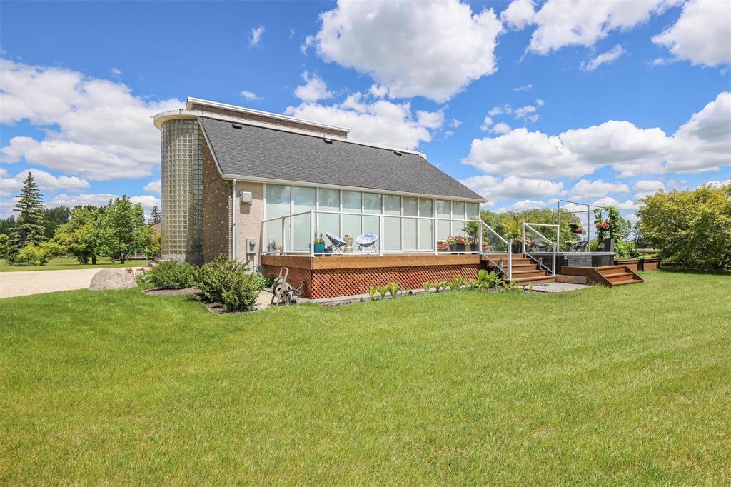 46 Ramblewood Road, Winnipeg, Manitoba R3X 1W2 - Photo 1 - 202614816