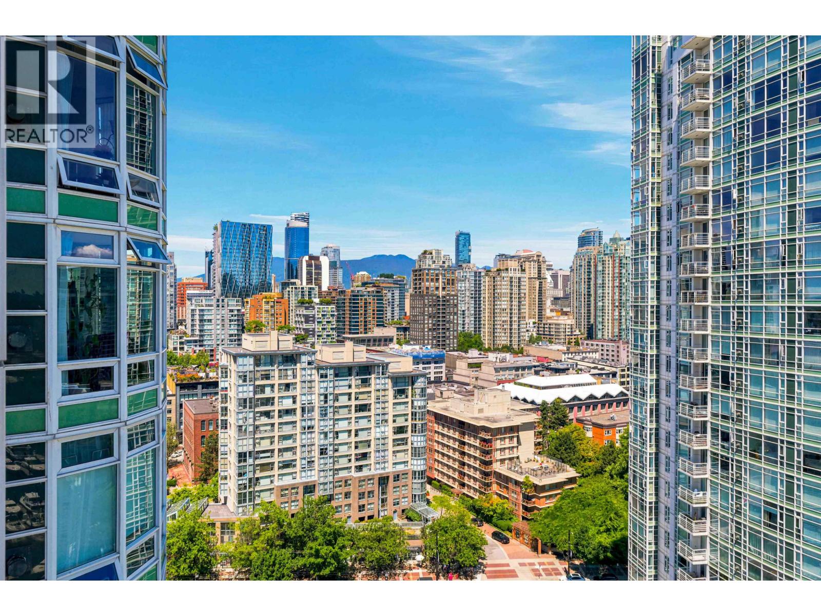 2303 1199 Marinaside Crescent, Vancouver, British Columbia  V6Z 2Y2 - Photo 25 - R3139177