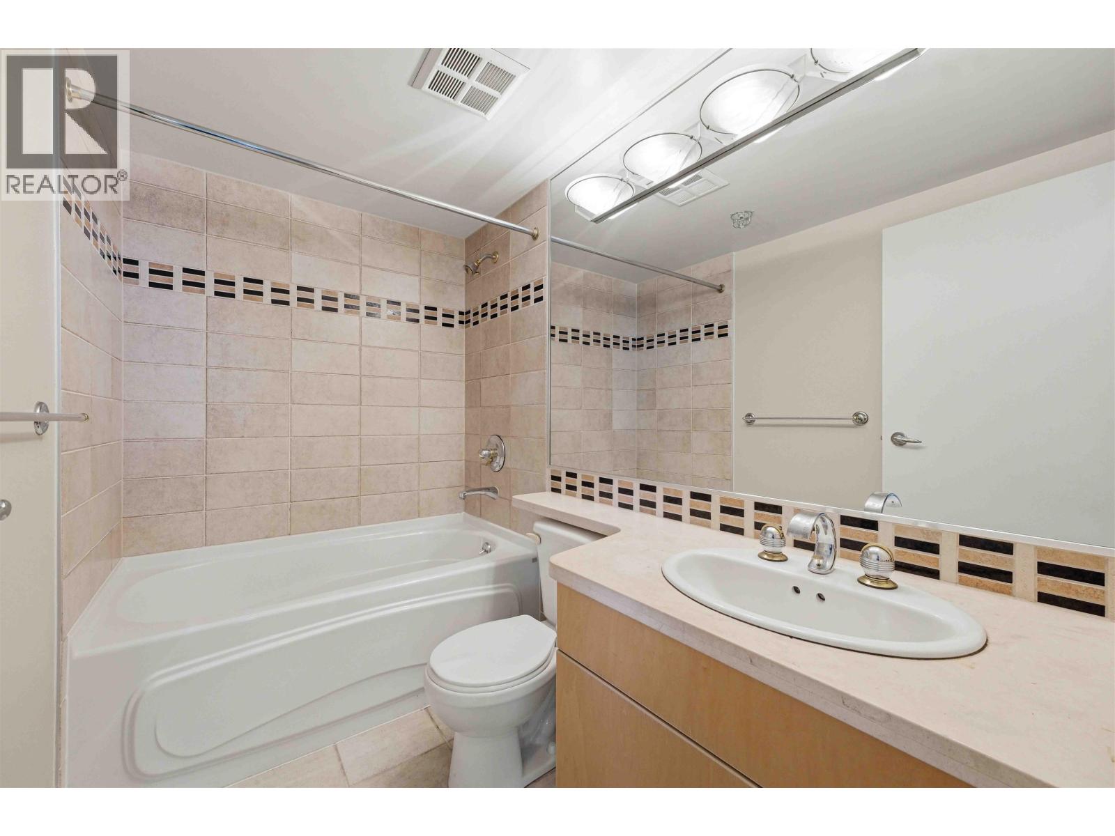 2303 1199 Marinaside Crescent, Vancouver, British Columbia  V6Z 2Y2 - Photo 32 - R3139177