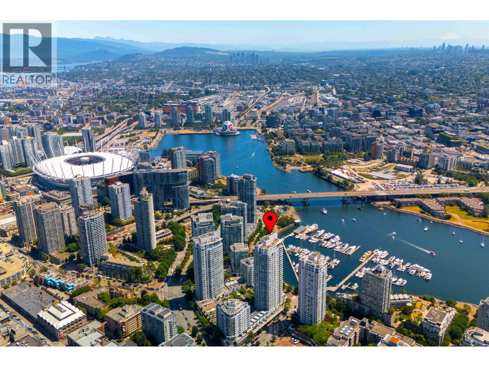 2303 1199 Marinaside Crescent, Vancouver, British Columbia  V6Z 2Y2 - Photo 2 - R3139177
