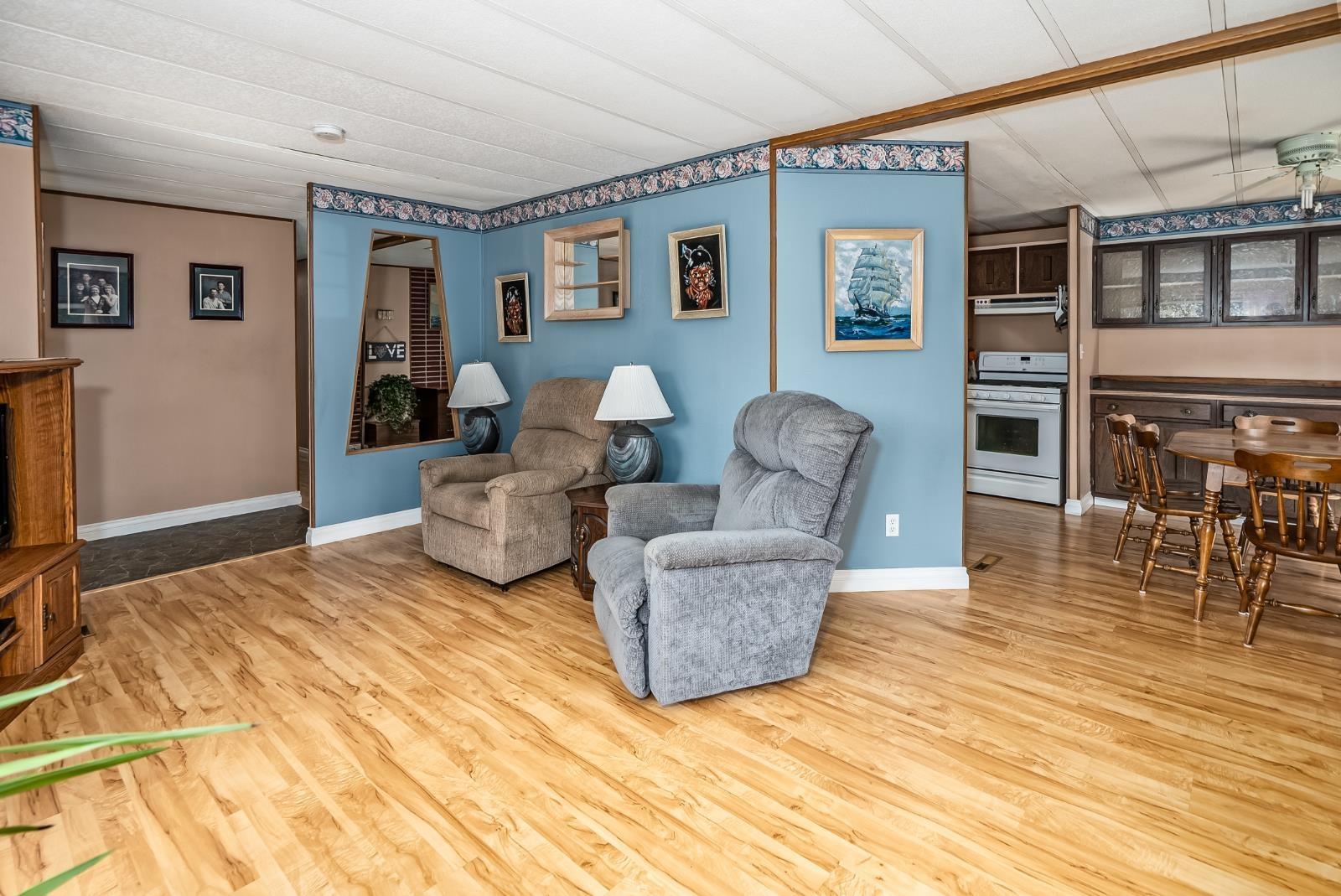 101 3031 200 Street, Langley, British Columbia  V2Z 1N5 - Photo 5 - R3139252