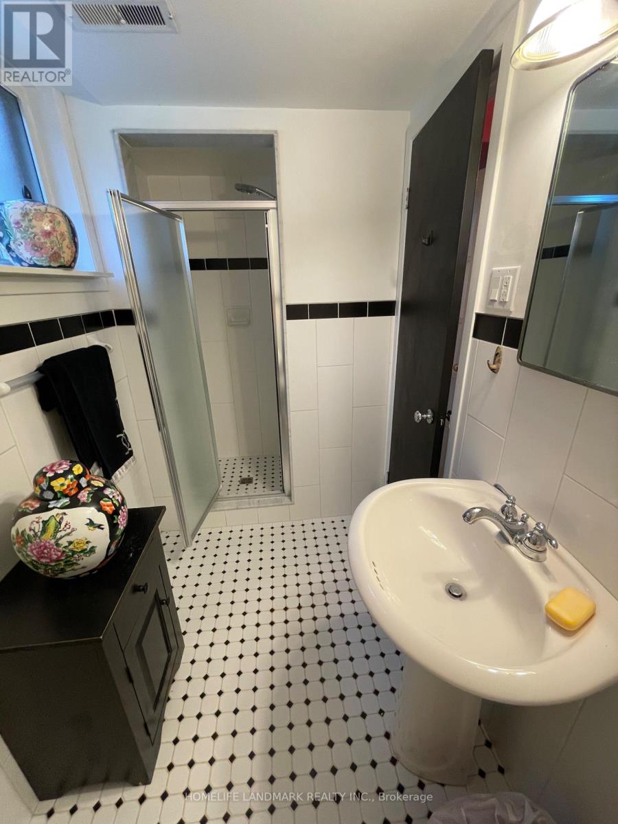 114 Steel Street S, Barrie, Ontario  L4M 2G2 - Photo 9 - S13435464