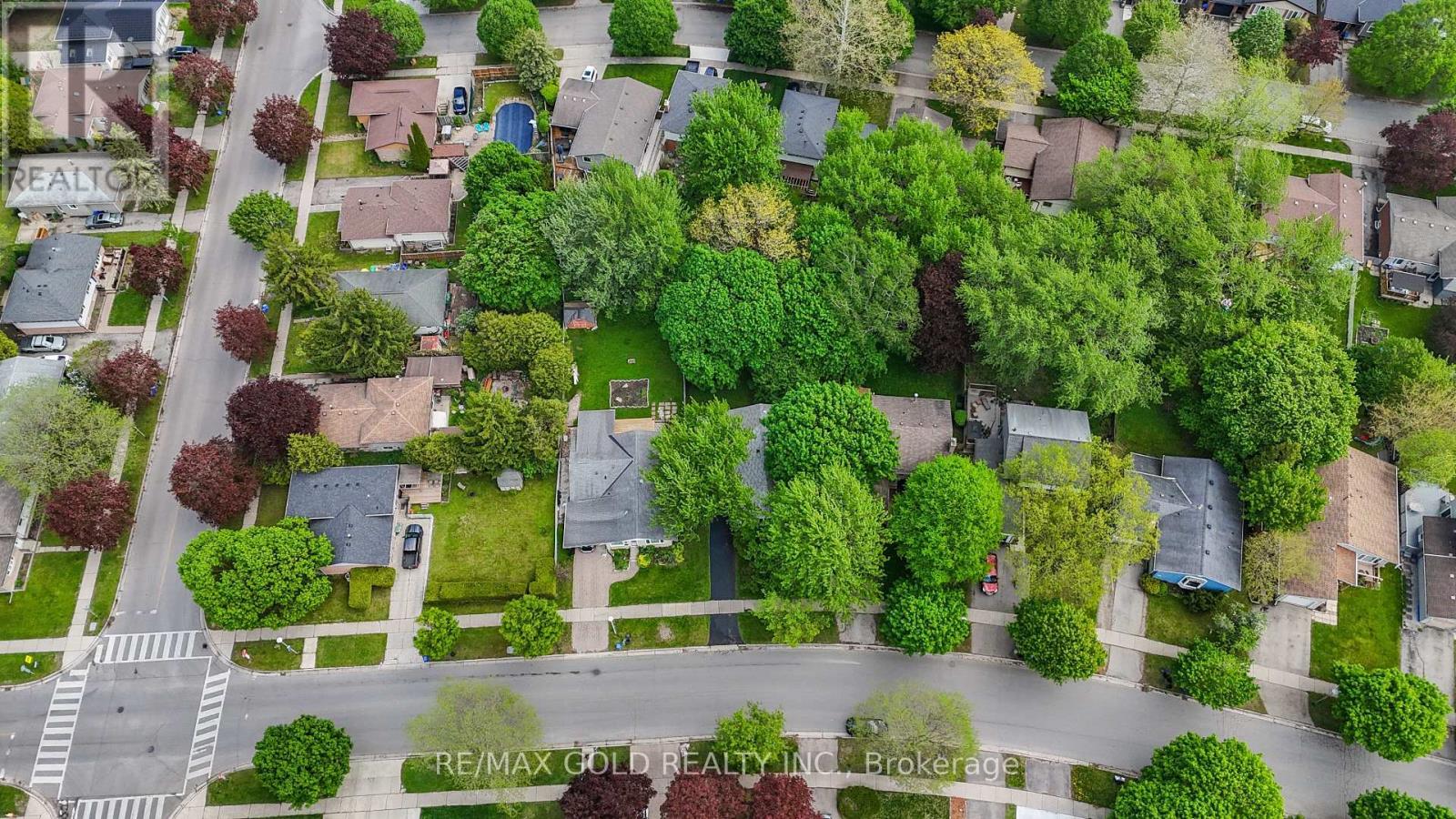 1588 ALDERSBROOK ROAD, London North, Ontario