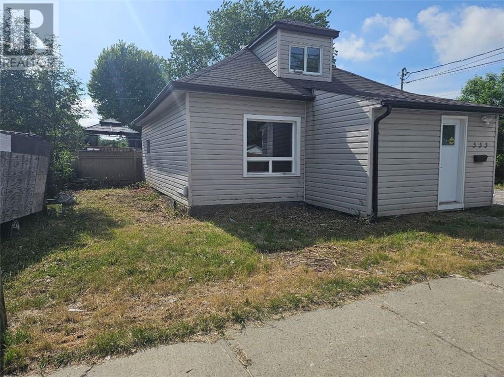 555 Laforest, Greater Sudbury, Ontario  P3c 5J8 - Photo 2 - 2128774