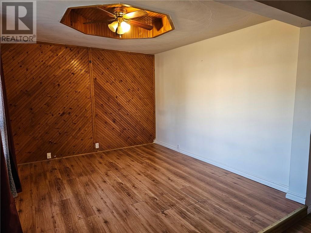 555 Laforest, Greater Sudbury, Ontario  P3c 5J8 - Photo 5 - 2128774