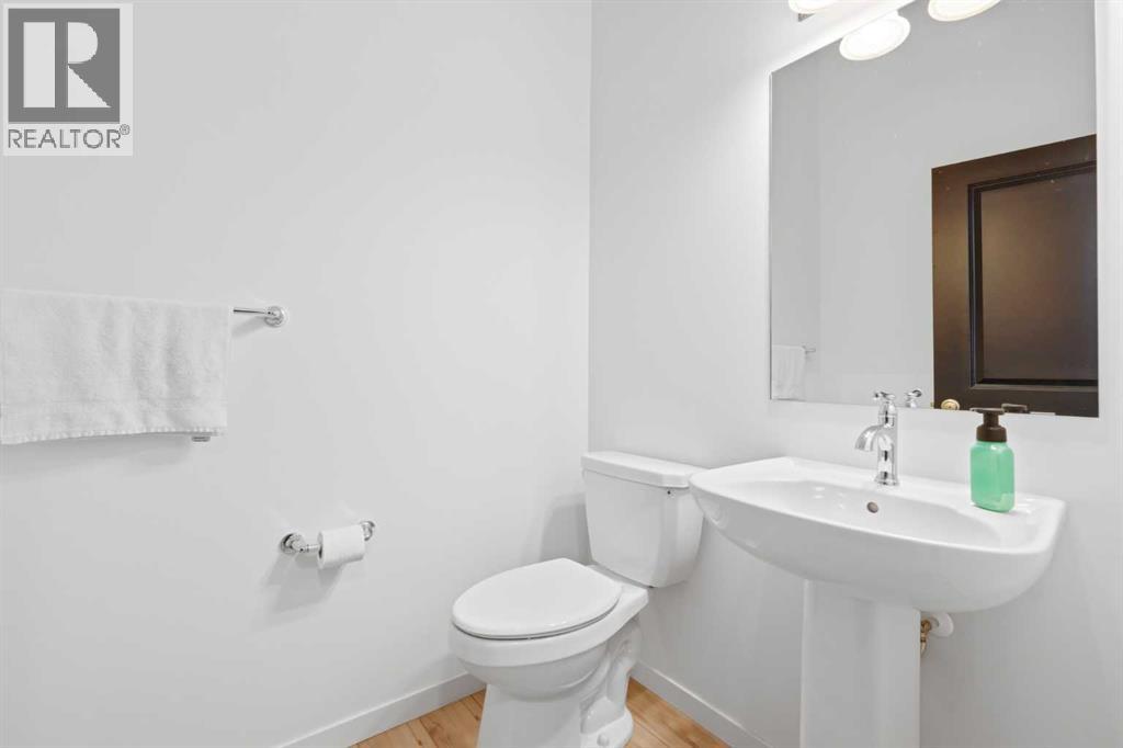 2 Birch Glen, Okotoks, Alberta  T1S 5S9 - Photo 13 - A2318216