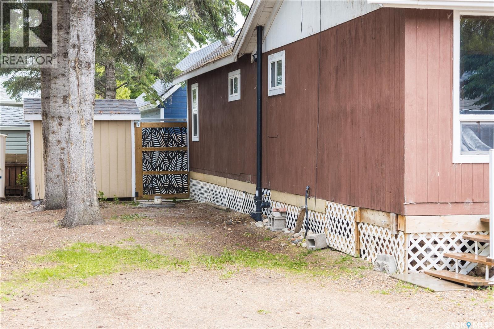 7 8th Street, Emma Lake, Saskatchewan  S0J 0N0 - Photo 23 - SK040522