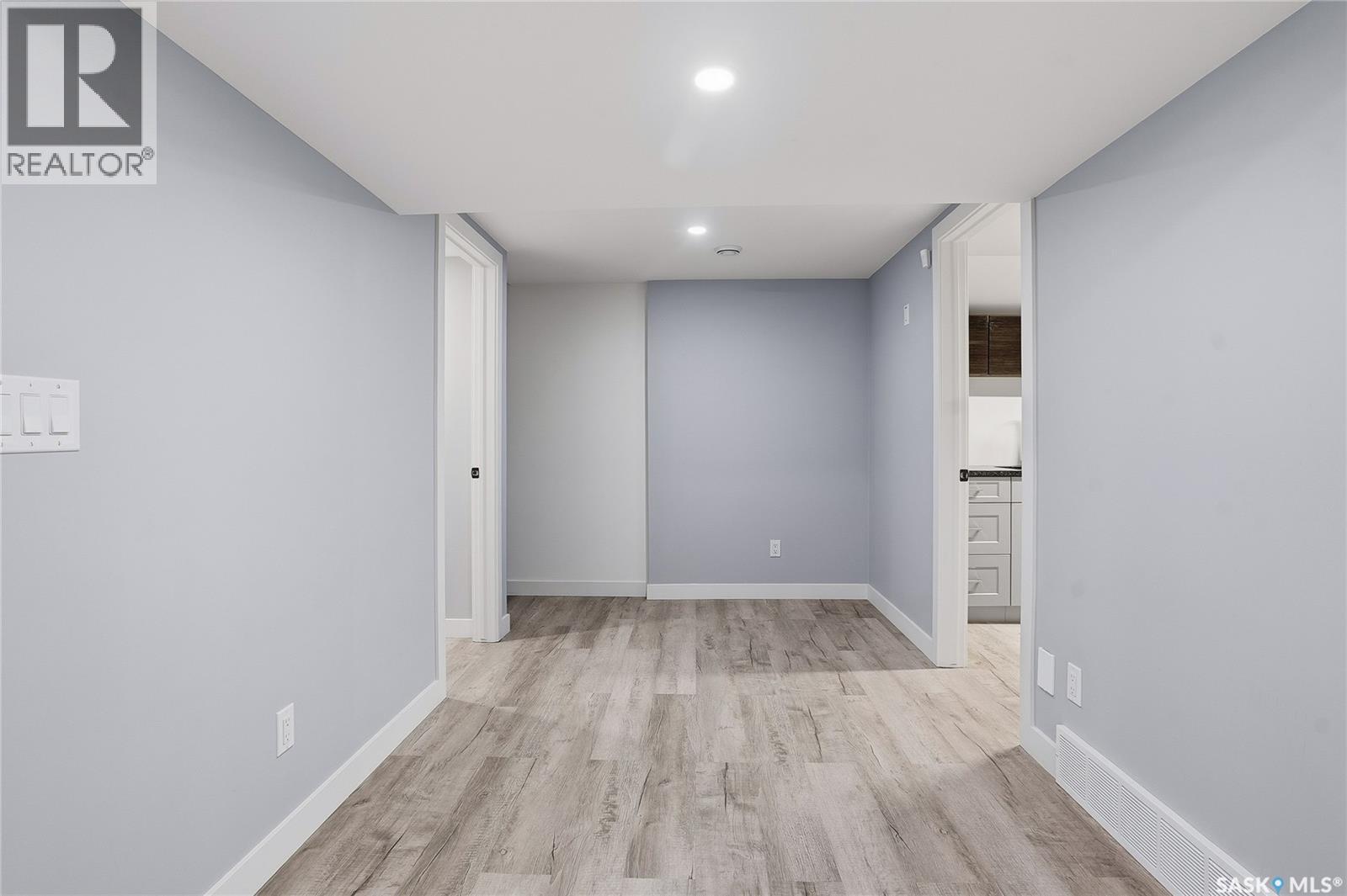 722 East Drive, Saskatoon, Saskatchewan  S7J 2X7 - Photo 38 - SK040344