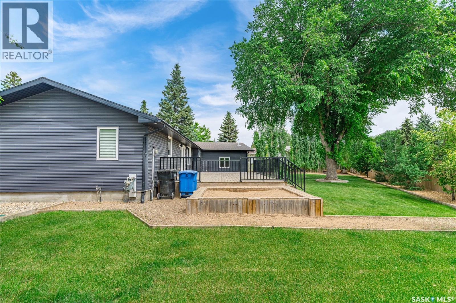 722 East Drive, Saskatoon, Saskatchewan  S7J 2X7 - Photo 57 - SK040344