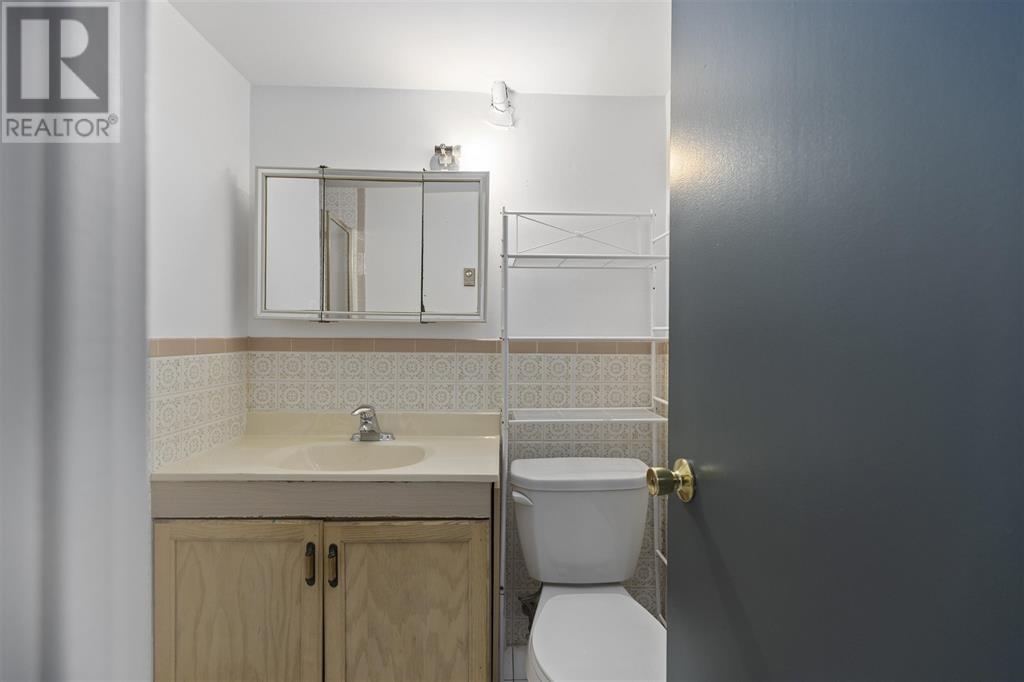 105 Pozzebon Cres, Sault Ste. Marie, Ontario P6C 6B4 - Photo 10 - SM261586