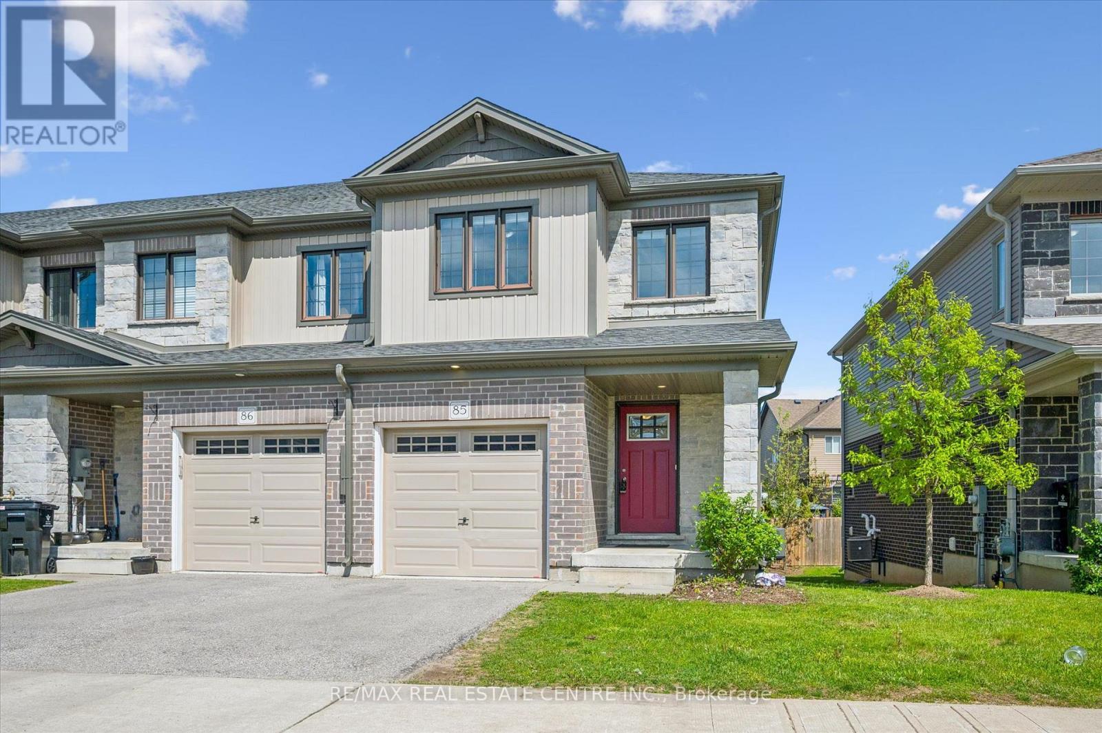 85 - 135 Hardcastle Drive, Cambridge, Ontario  N1S 0B6 - Photo 2 - X13483640