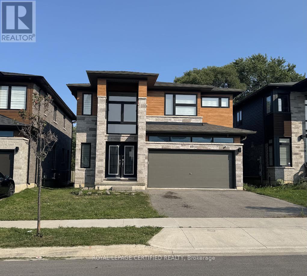 40 Lexington Avenue, Hamilton, Ontario  L8J 0L5 - Photo 2 - X13483676