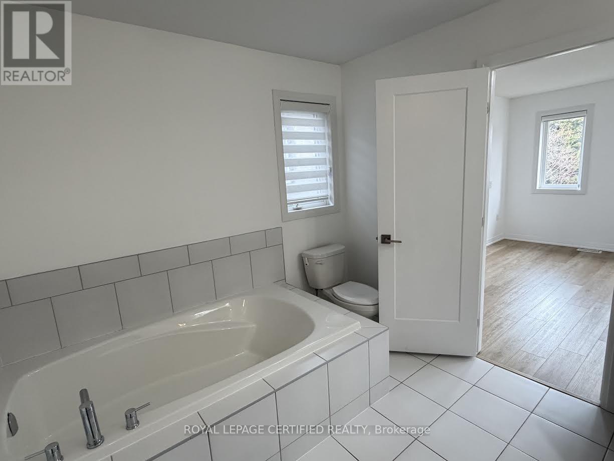 40 Lexington Avenue, Hamilton, Ontario  L8J 0L5 - Photo 39 - X13483676