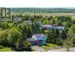 121 PORCUPINE TRAIL, Ottawa, Ontario