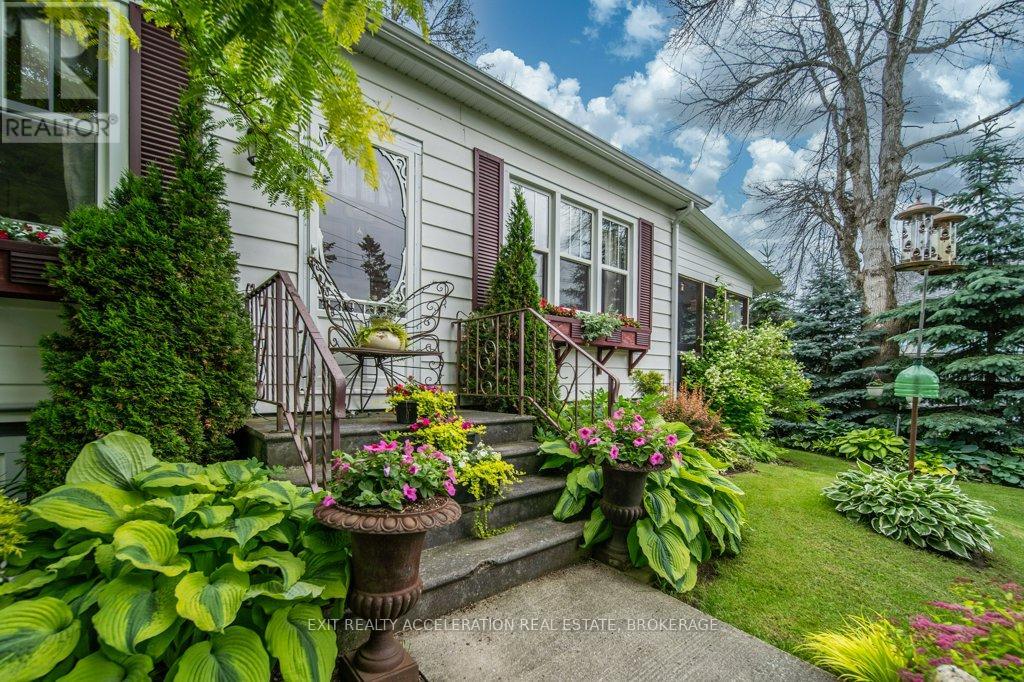 8 Thomas Street, Stone Mills, Ontario  K0K 2A0 - Photo 4 - X13484002
